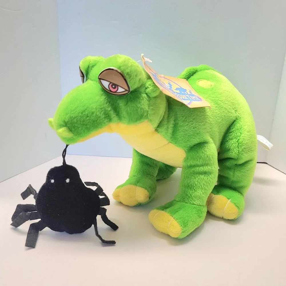 VTG Universal Studios The Land Before Time Toy Network SPIKE Plush With Spider