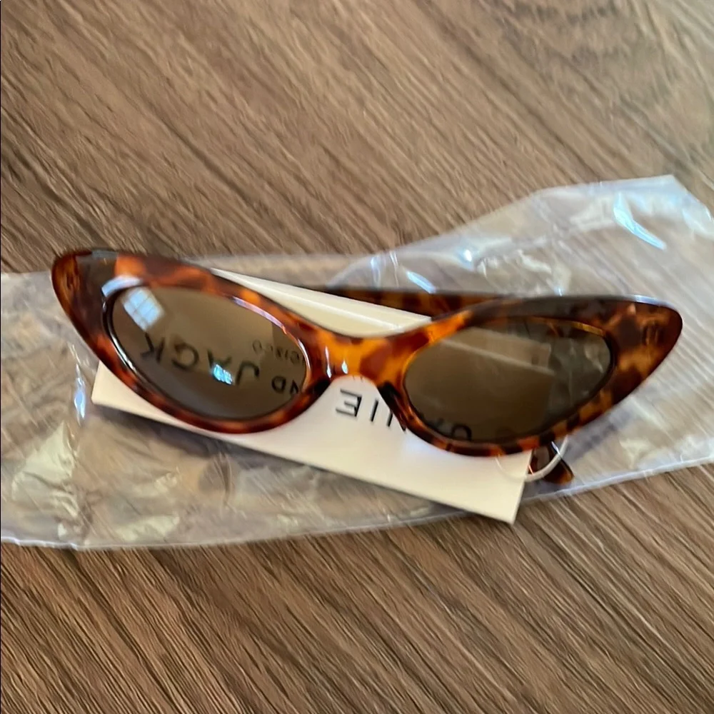Janie and Jack Sunglasses Children Size 2 to 4 years old NWT