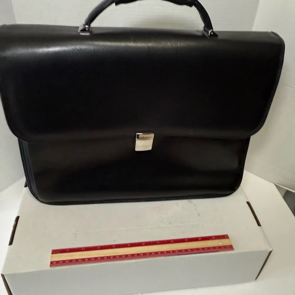 hartmann briefcase made