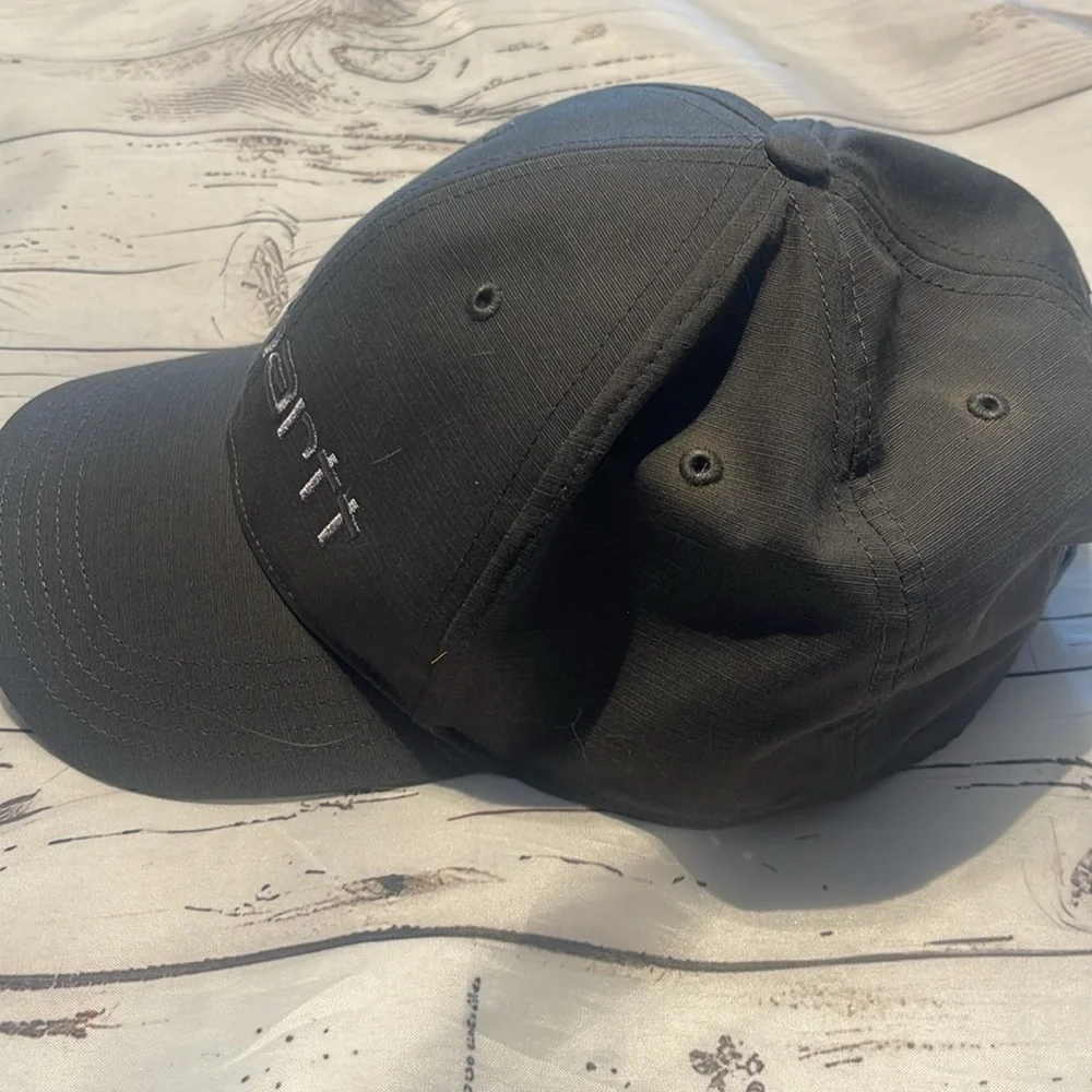 Carhartt preowned gray cap