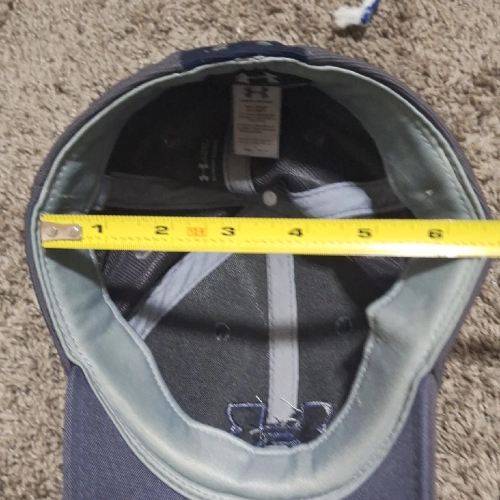 Under Armour euc elevate