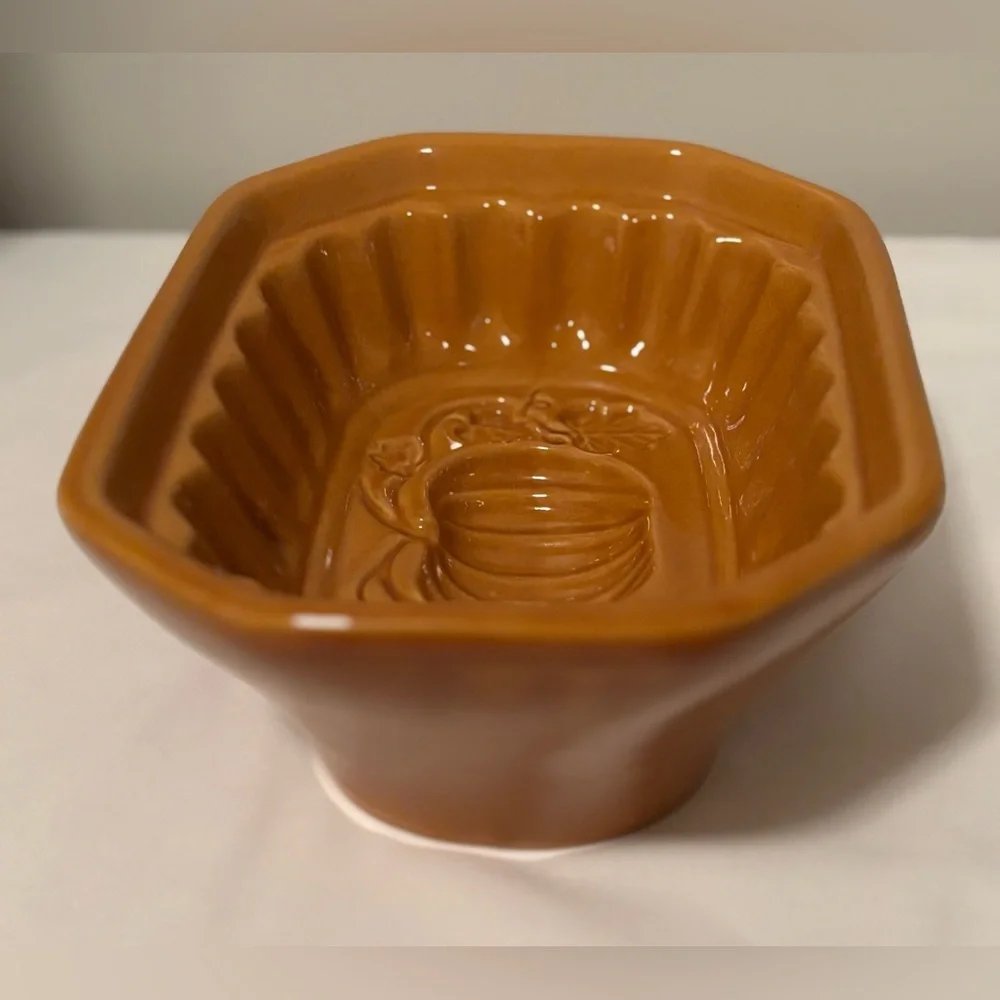 Crate&Barrel vintage crate