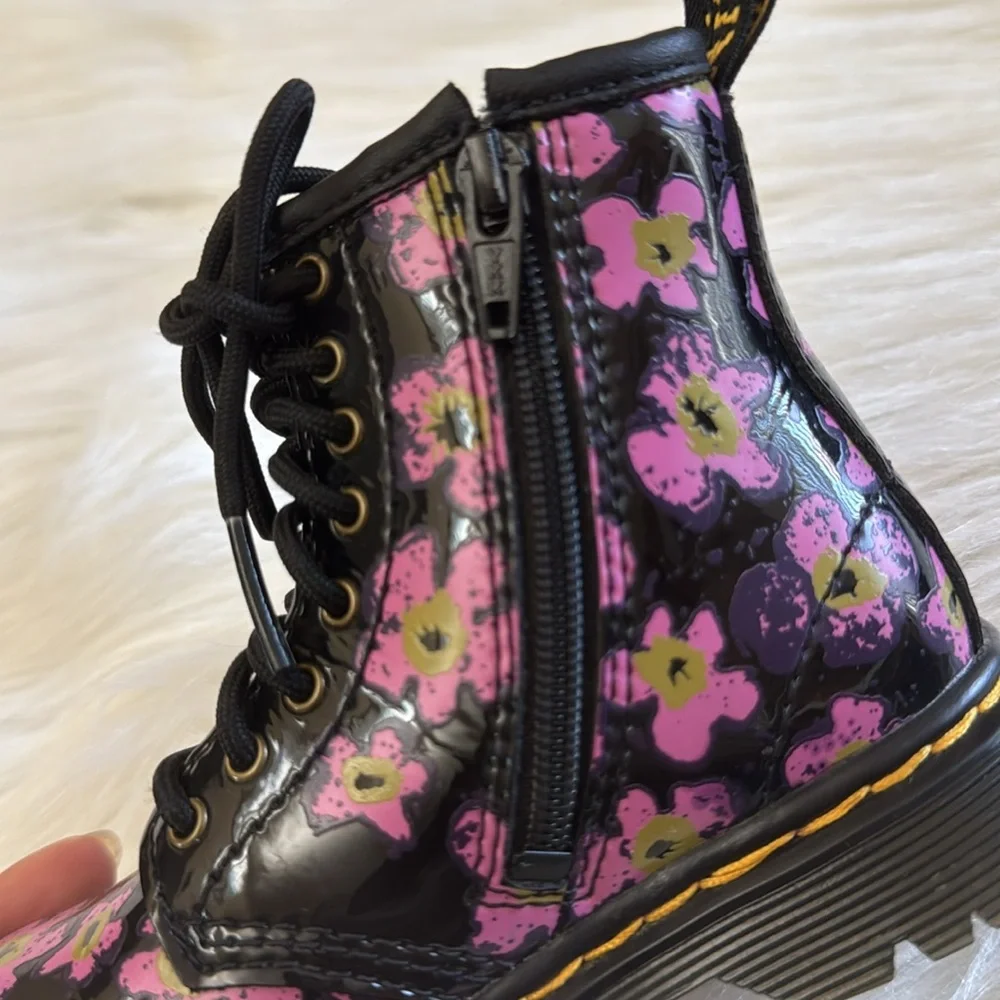 Dr. Martens excellent preowned