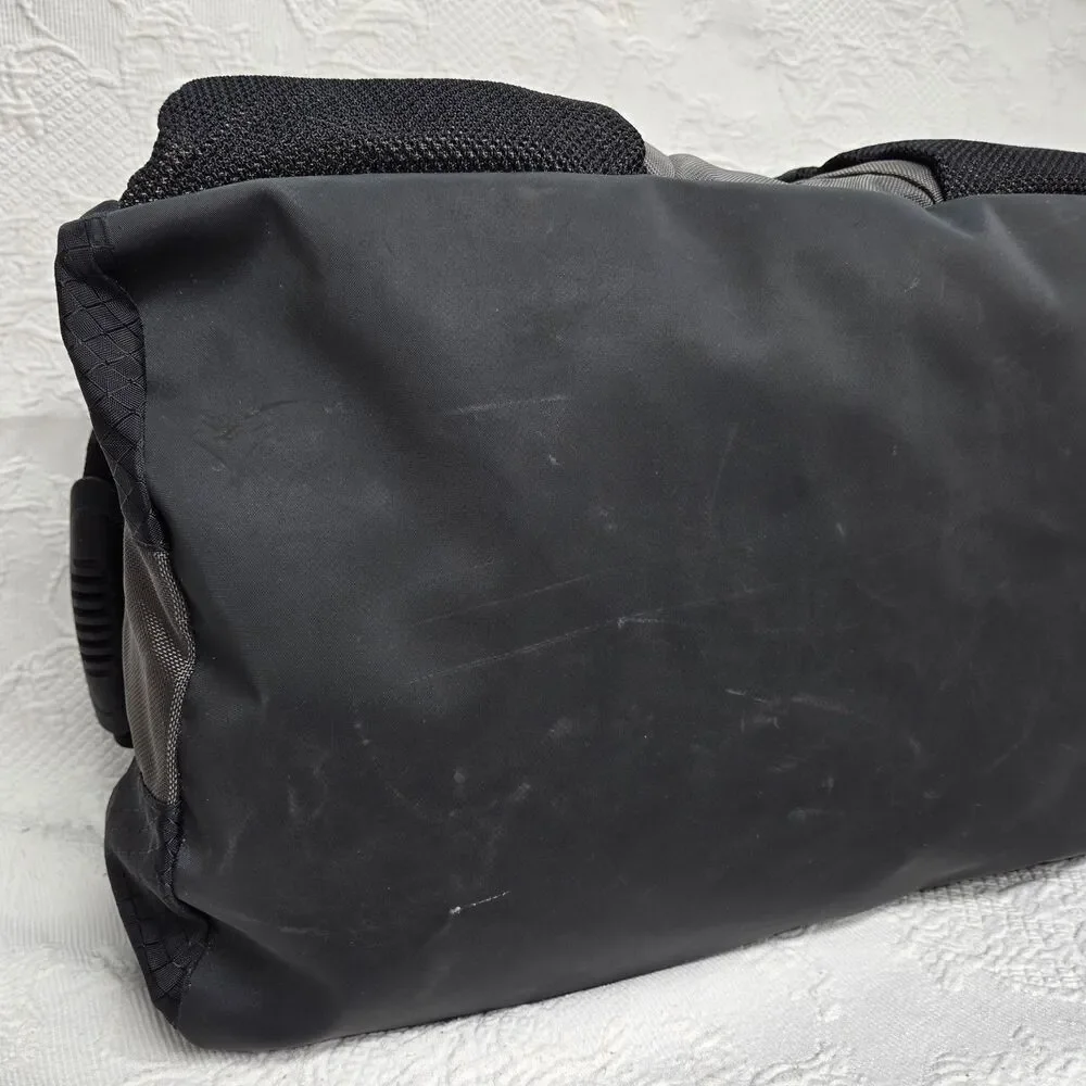 Oakley Icon 2.0 Software Grey Canvas Leather Handle Large Duffle Bag Y2K