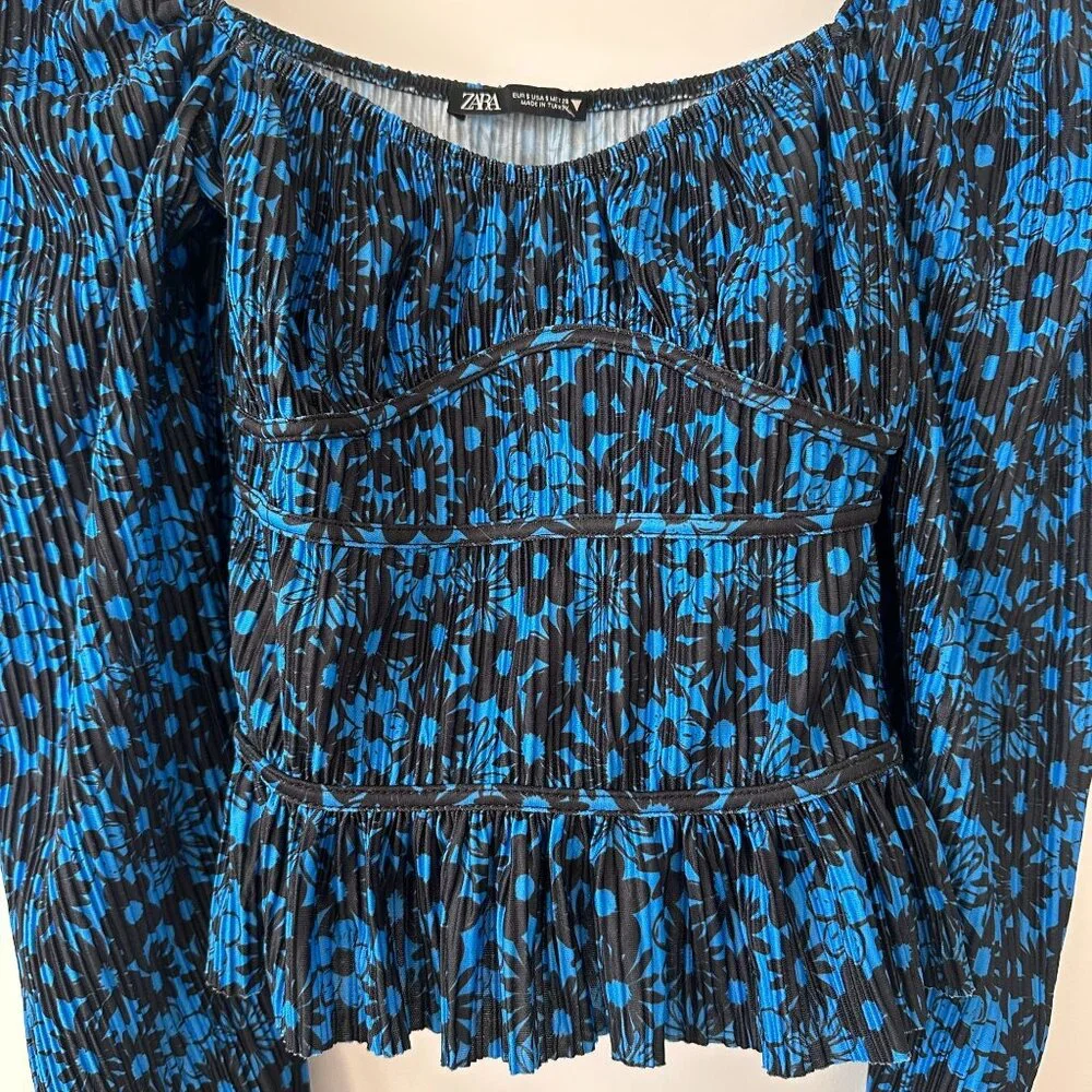 Zara Blue & Black Floral Print Smocked Cropped Long Sleeve Top S
