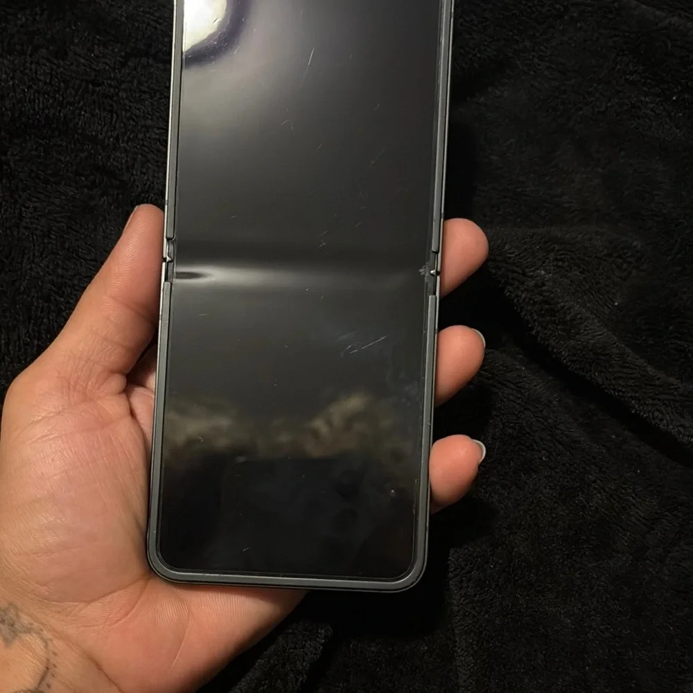 Samsung smartphone sleek