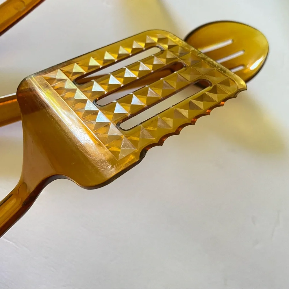 UltraTemp ladle spoon