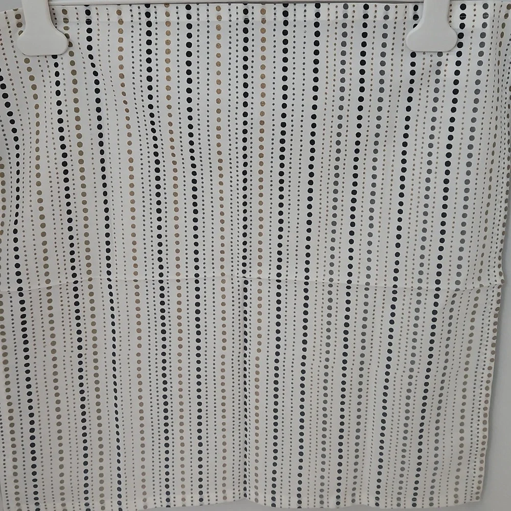 Crate&Barrel white body