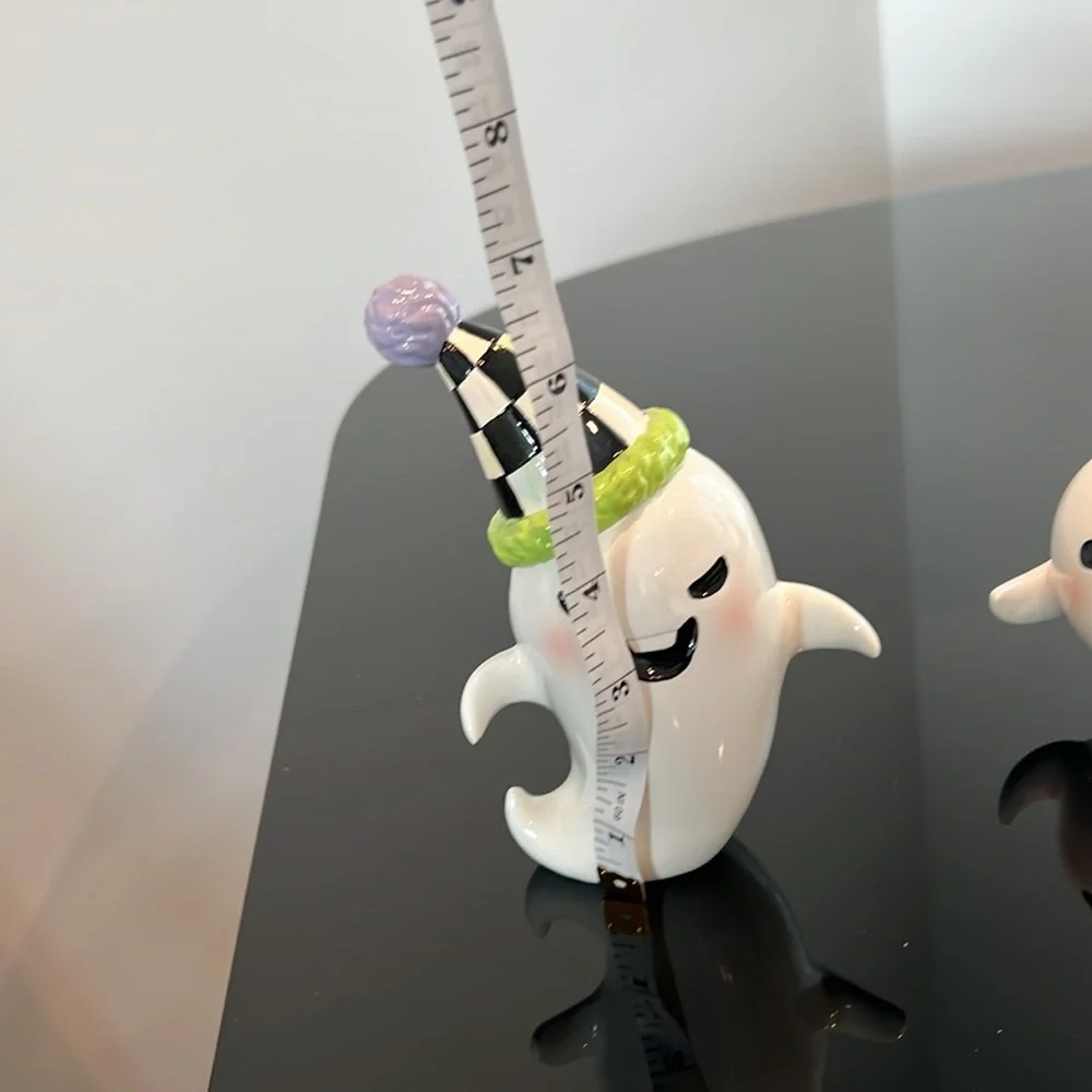🎉Host Pick🎉MacKenzie-Child’s Trick or Treat Ghost Figurines, Set of 2