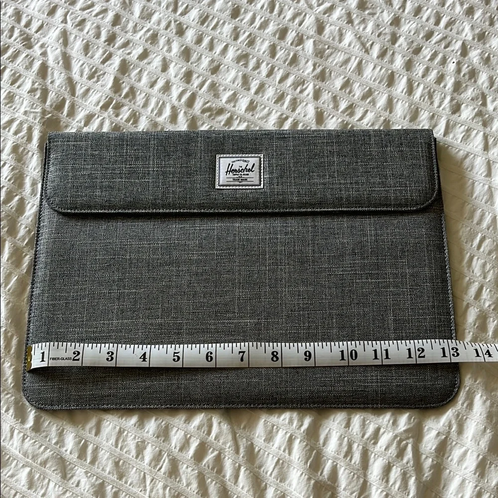 Herschel Supply Company sleek streamlined