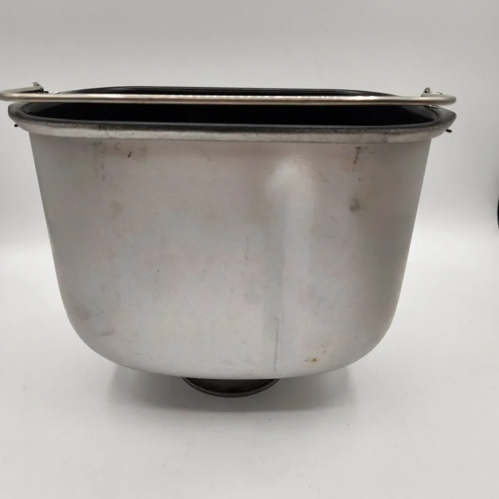 Cooks bread maker