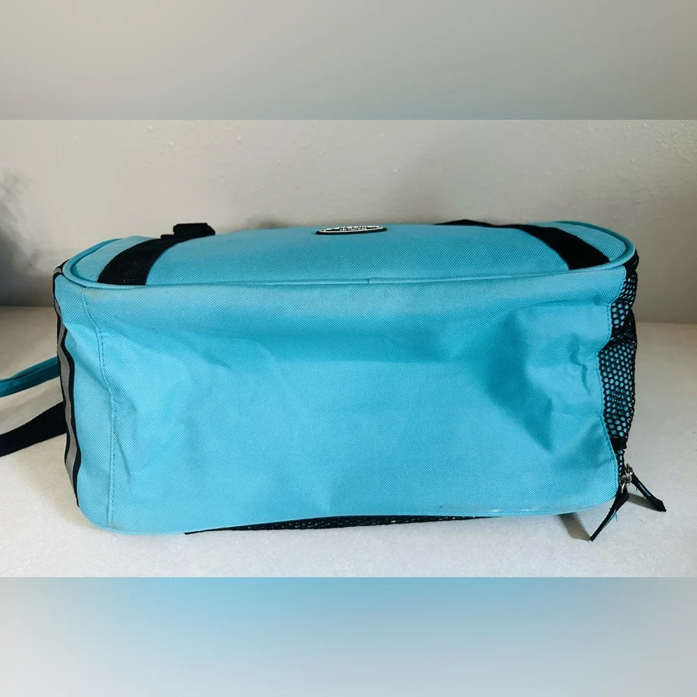 Petcomet bag transportation