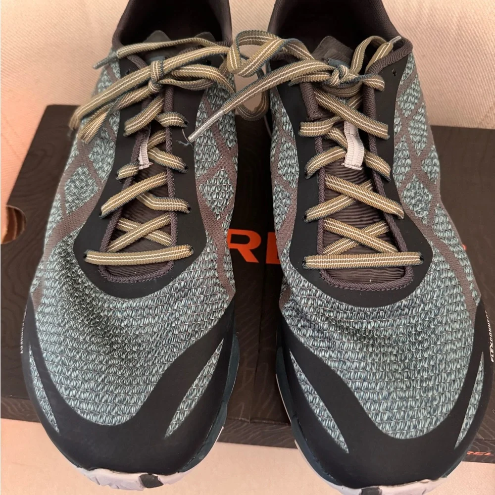 Merrell shoes color