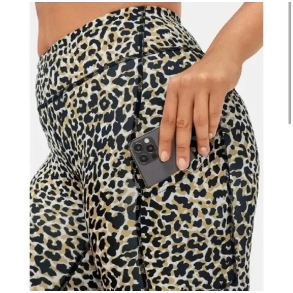 Outdoor Voices Leopard Print Bike Shorts Zoom 10 inch Athletic Workout Sz S