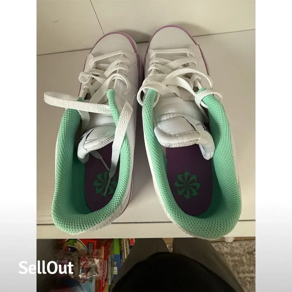 Nike item pictures