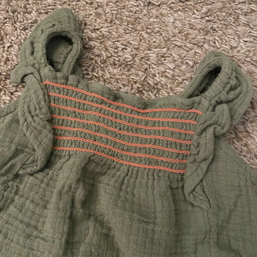 Old Navy charming olive