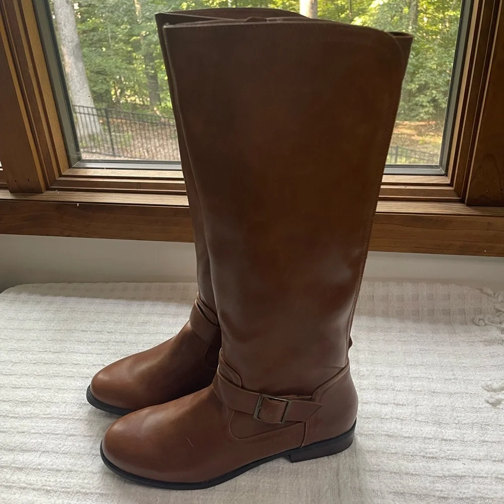 American Eagle Outfitters brown knee any