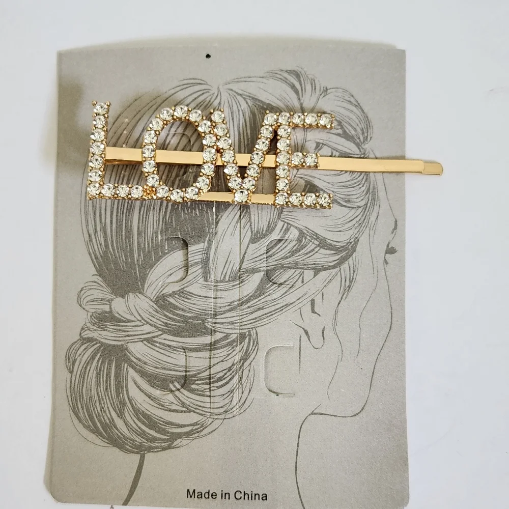 2 Hair Clip NEW