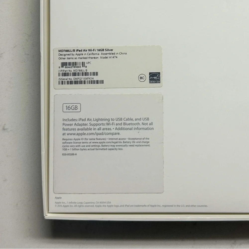iPad Air 1st Gen 📱 16GB Wi-Fi + Box, Adapter, & Bonus Case – Good Condition!