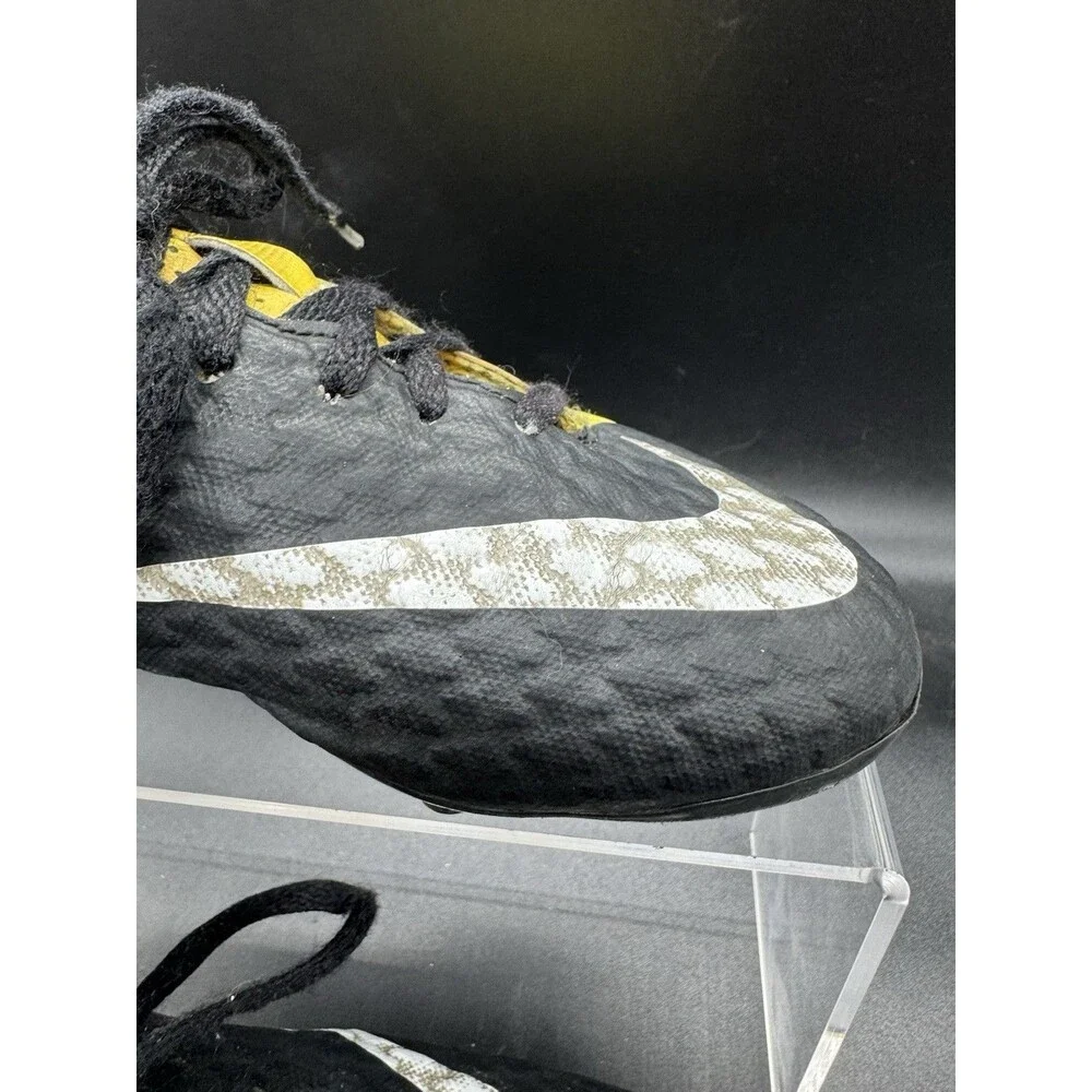 Nike Hypervenom Phelon 3 FG Soccer Cleat Youth Size 2.5Y Black/Yellow GUC