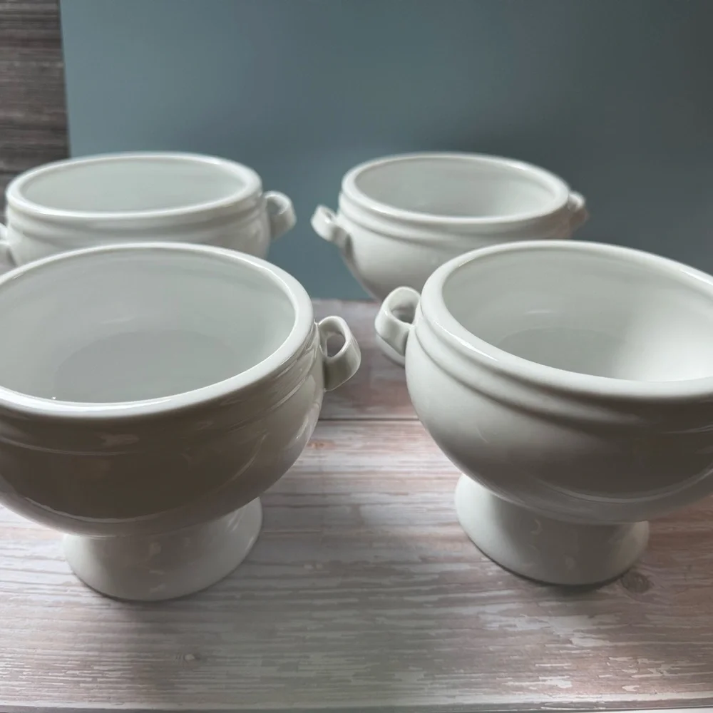 Crate&Barrel handles serving