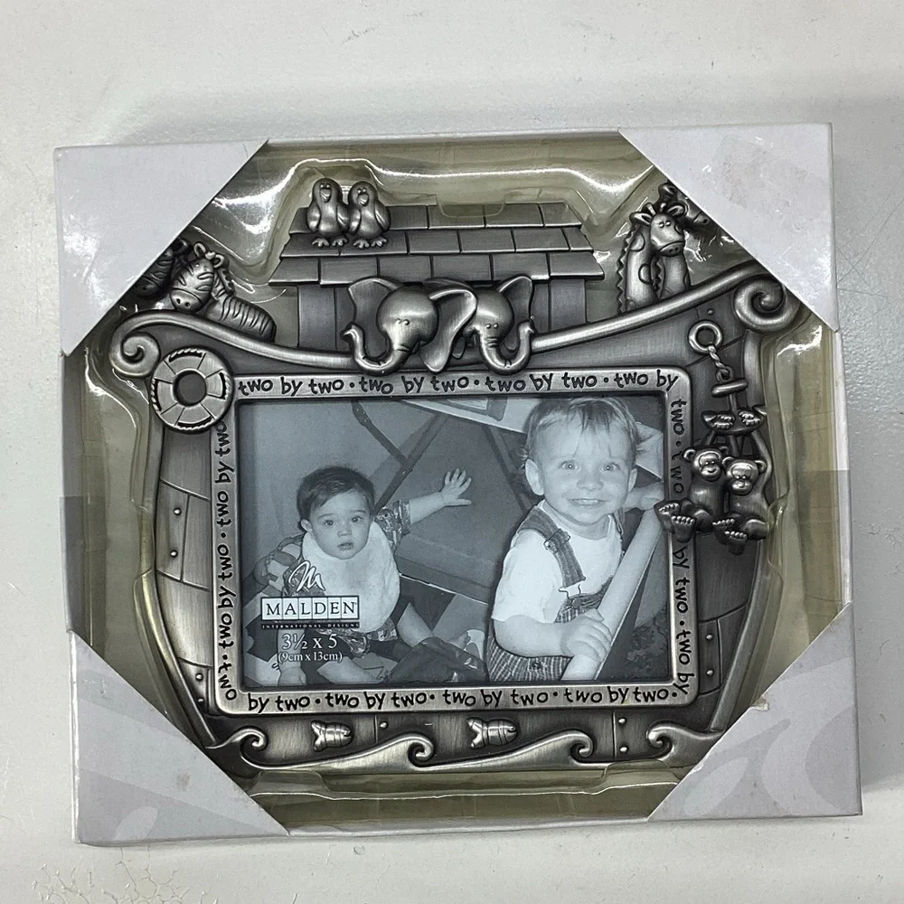 NIB Malden “Two by Two” Silver Photo Frame