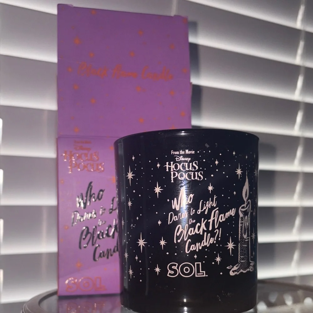 Disney Hocus Pocus Black Flame Candle - Purple and Gold