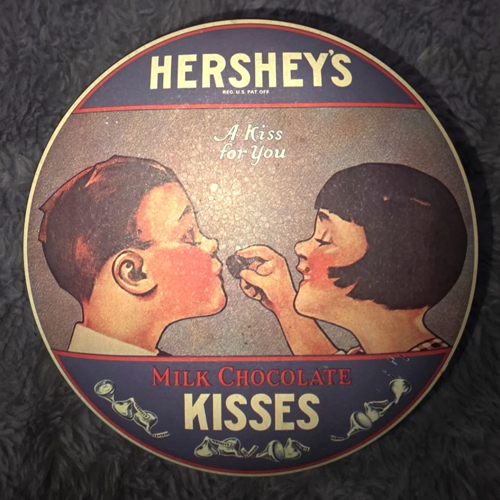 Hershey's Vintage Milk Chocolate Kisses Tin