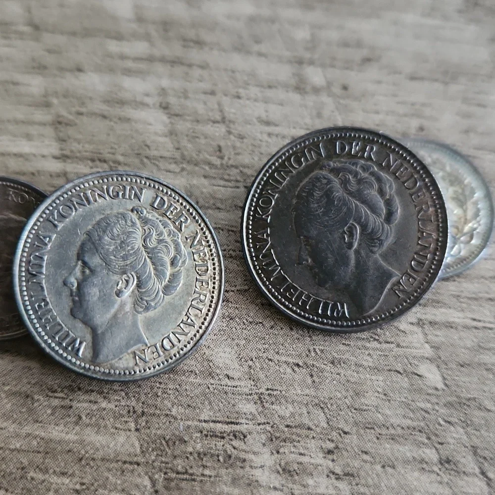 N/A elegant silver