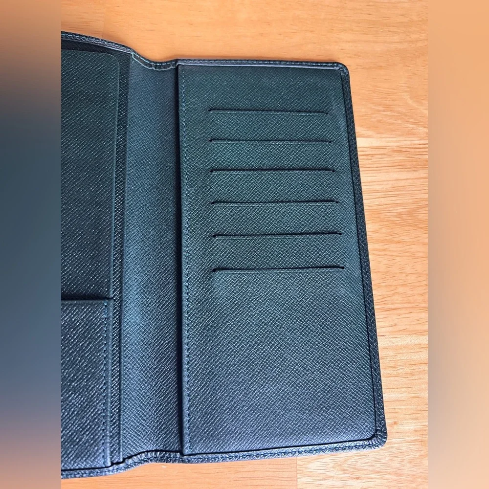 Louis Vuitton you wallet if