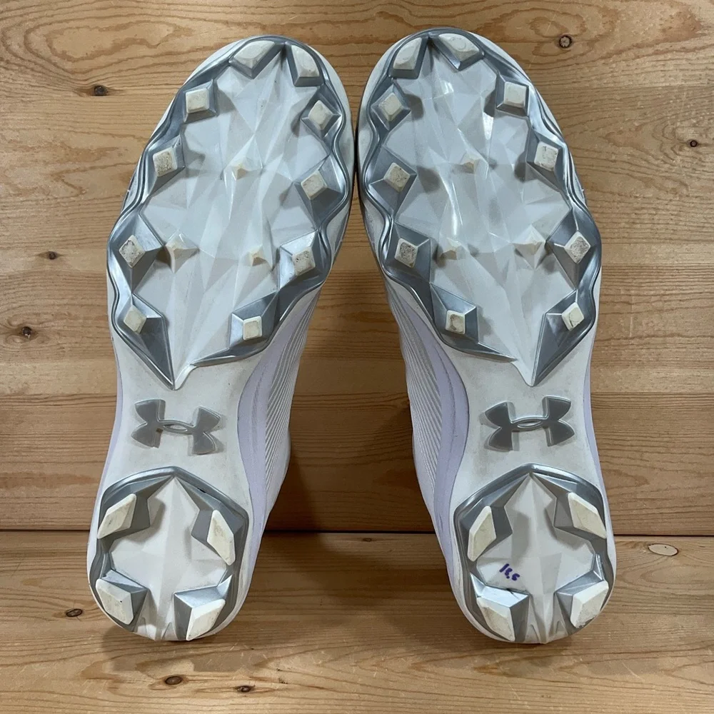 Under Armour Men's White and Silver Athletic Shoes