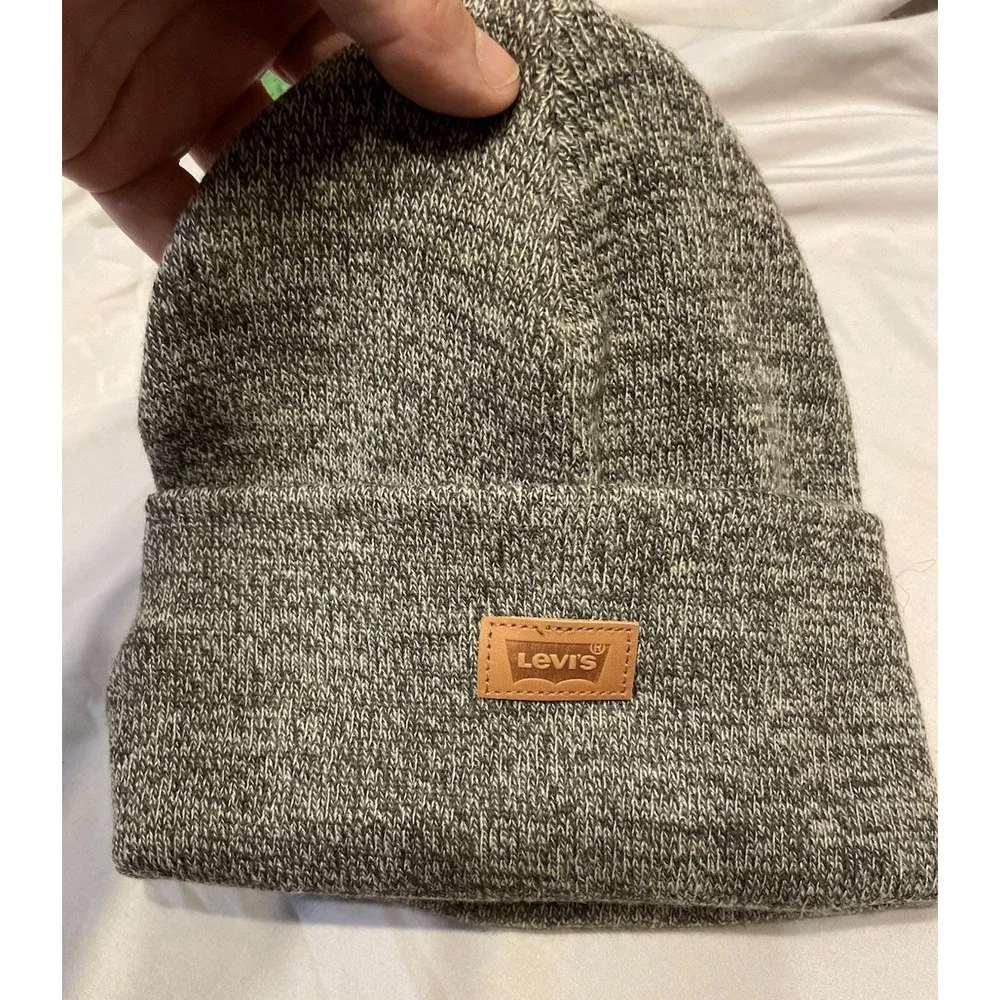 Levis levi mens