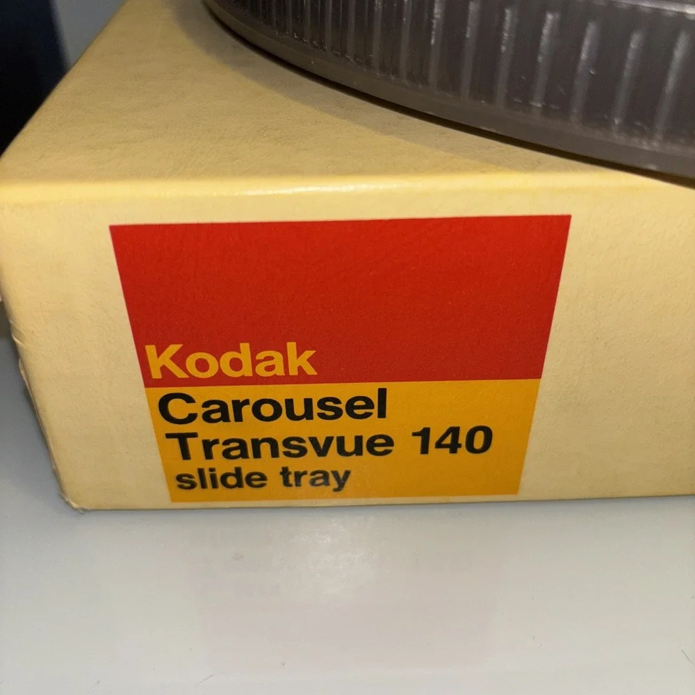 Kodak see slot edge