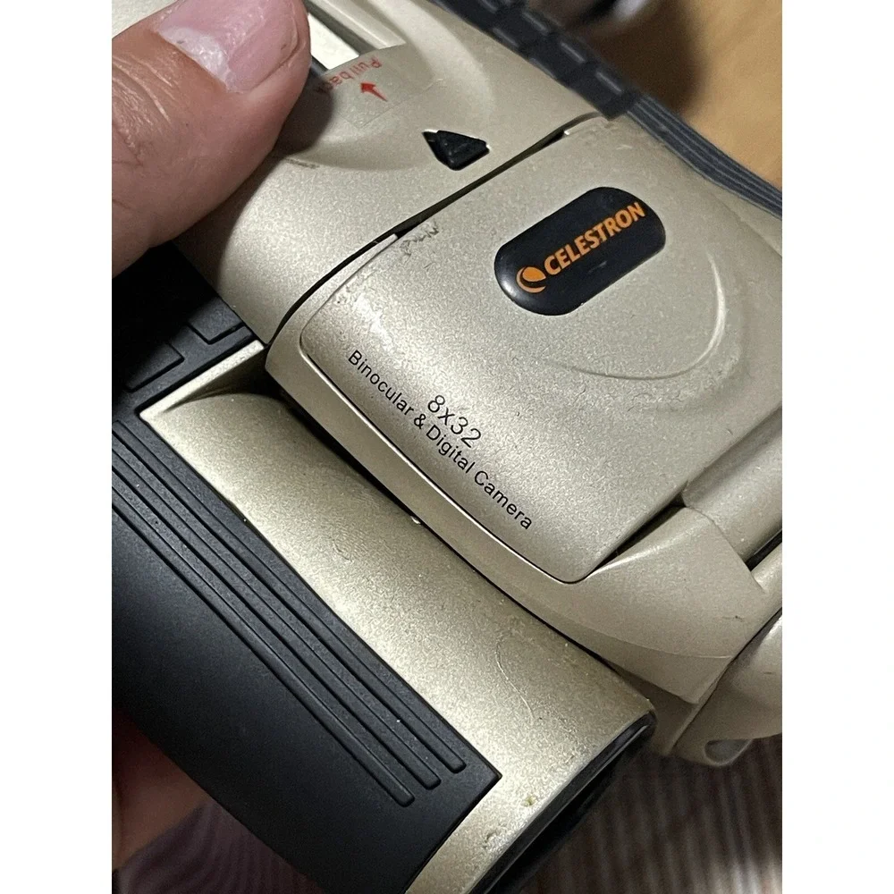 Celestron Vista Pix Binoculars With Digital Camera