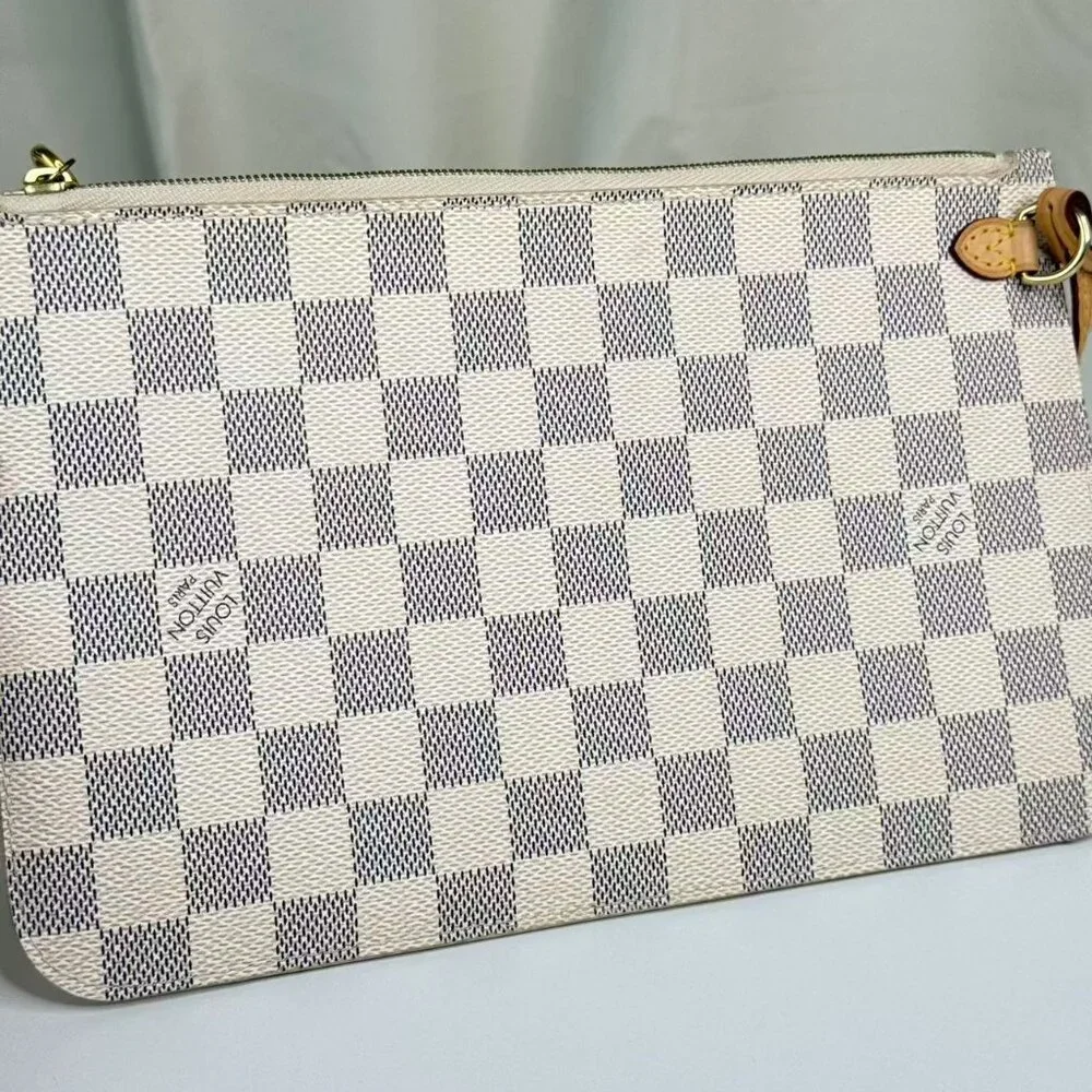 Louis Vuitton exterior no