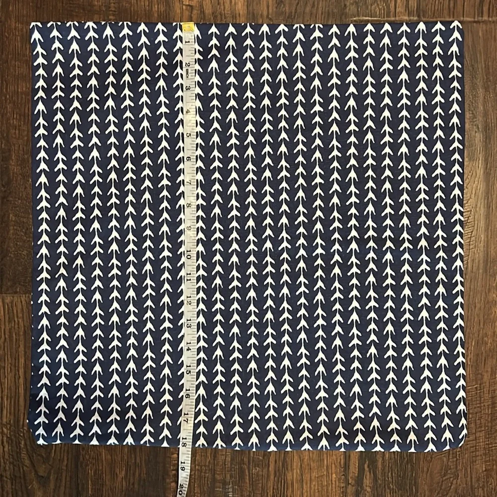 N/A stylish navy