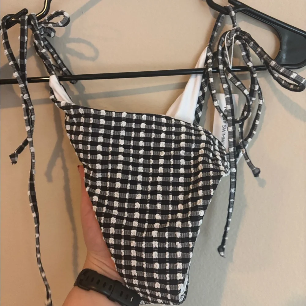 Nessy Swimwear sold out