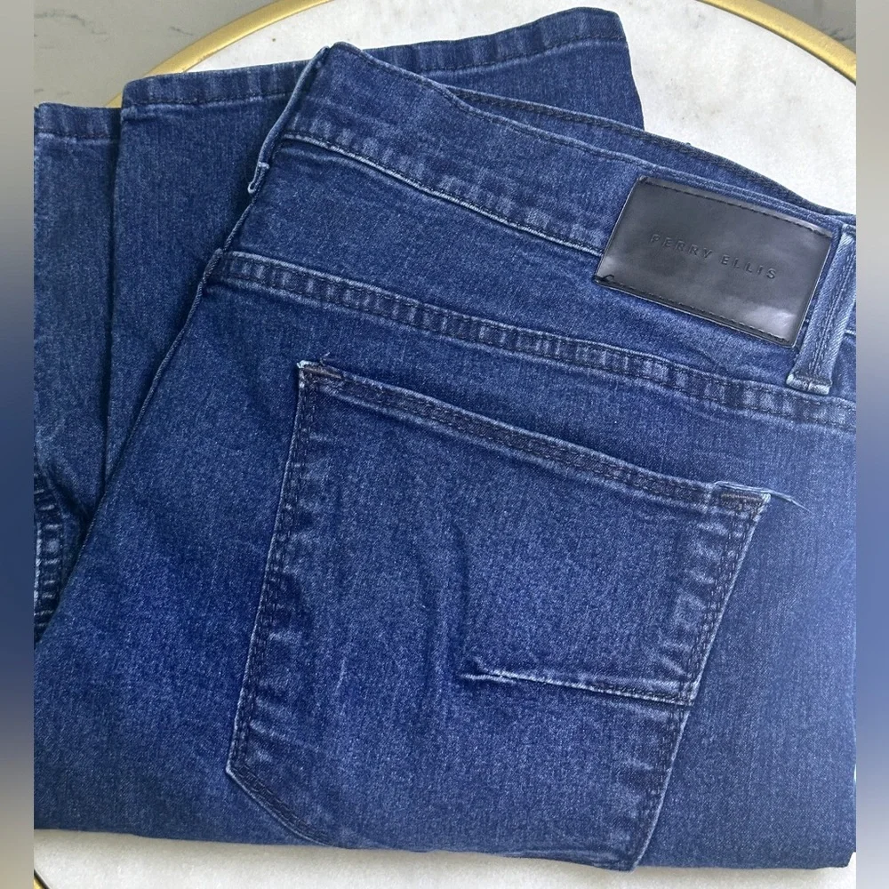 Perry Ellis Dark Denim Men's Jeans 38/30