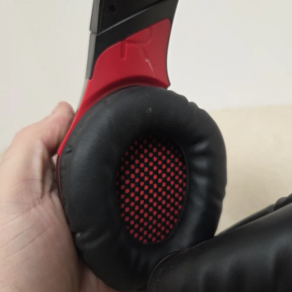 Onikuma Black & Red Professional Gaming Headset (Model K1)