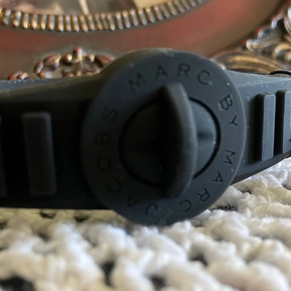 Marc By Marc Jacobs chic black