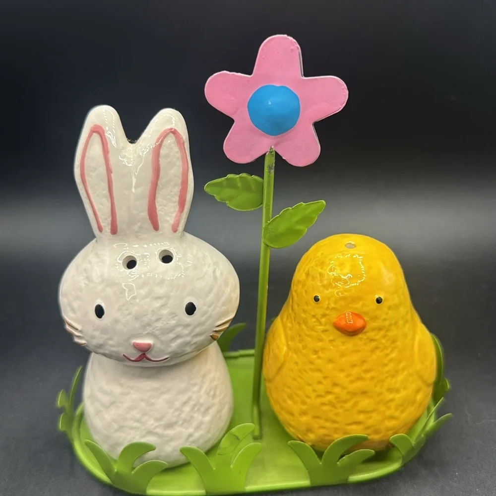 N/A adorable ceramic
