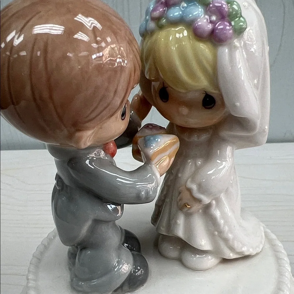 Precious Moments moments perfect
