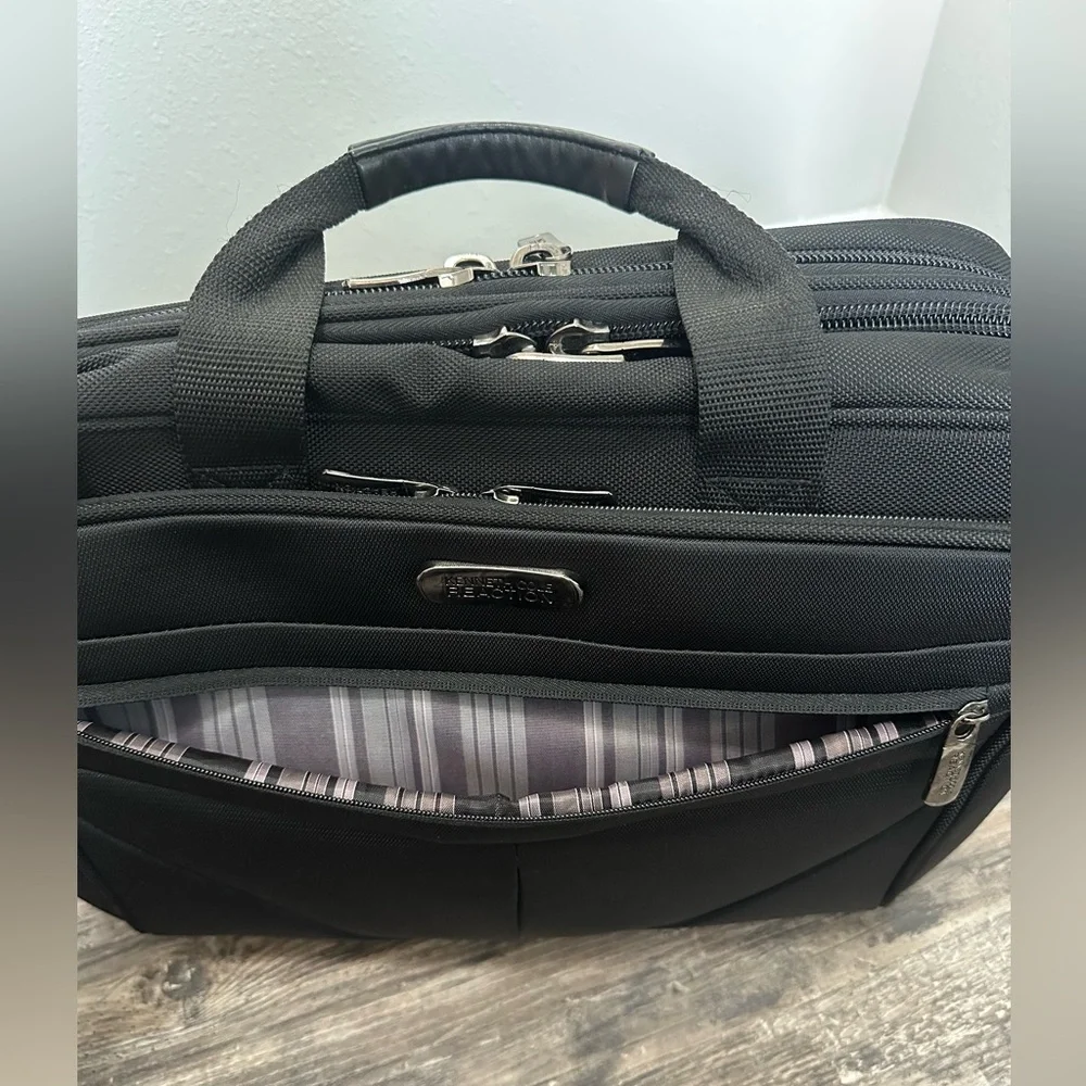 Kenneth Cole Reaction Black Laptop Bag with Shoulder Strap