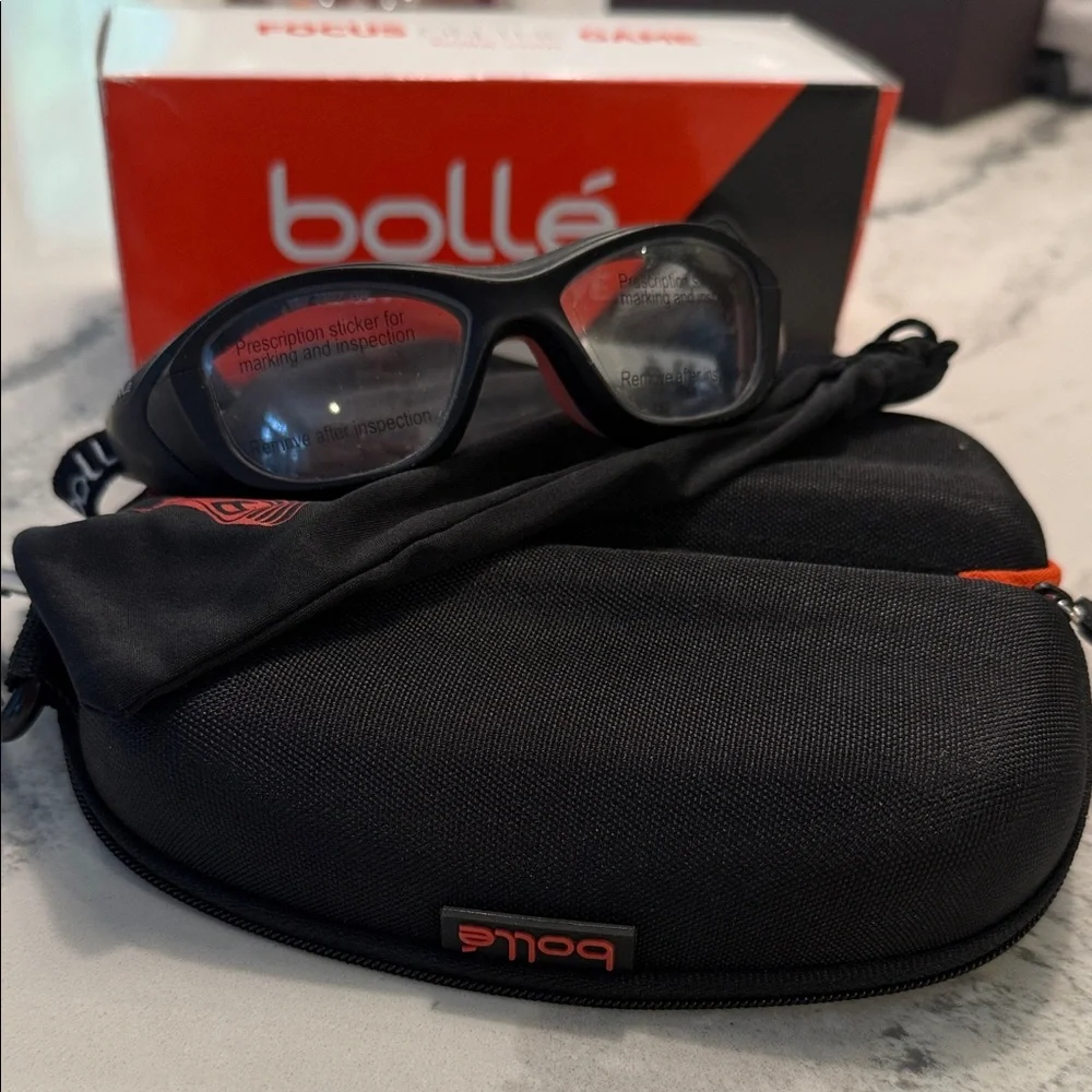 Bollé kids swag strap Glasses with Case