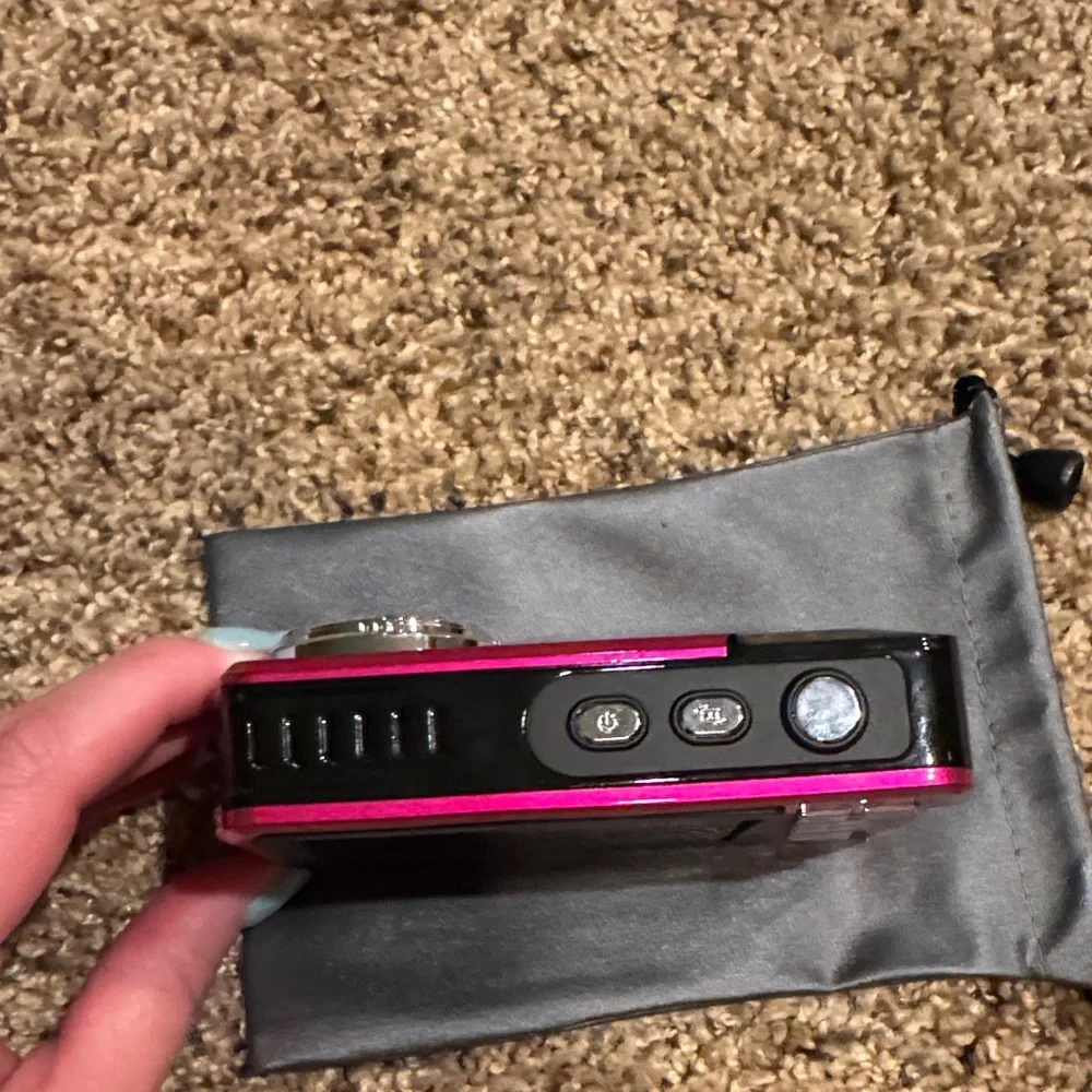 Minolta MN40WP Pink Digital Camera