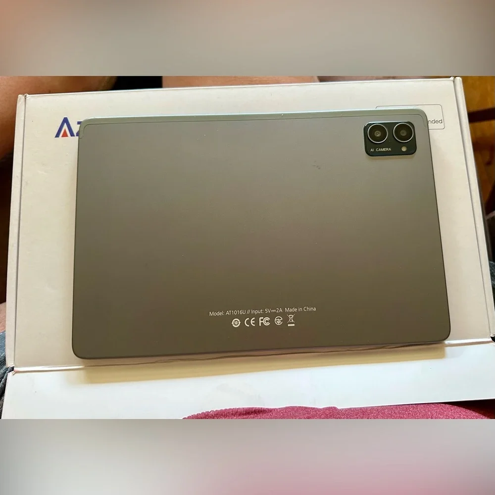 Azeyou 10” Tablet with 128gb - Black