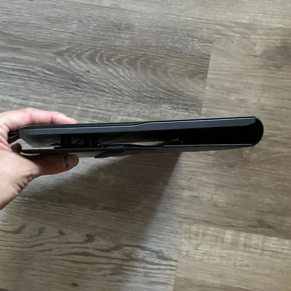 Logitech sleek black