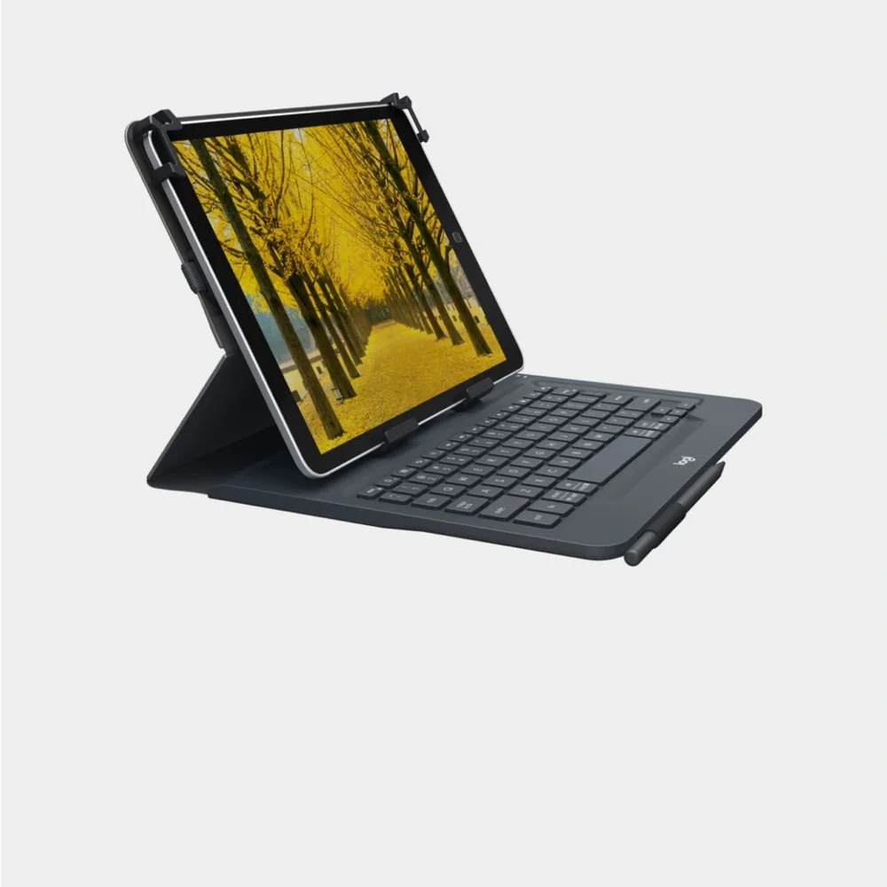 Logitech sleek black