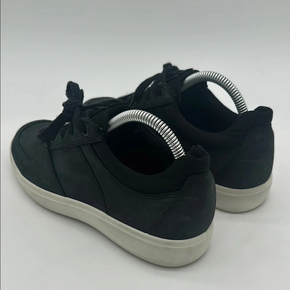 Ecco Nubuck Men's Black Casual Sneakers Size 5.5