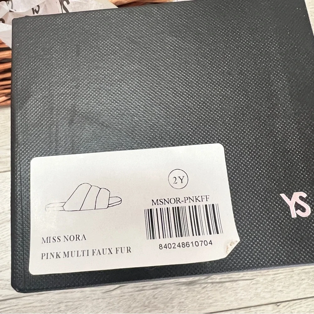 Yosi Samra soft cozy